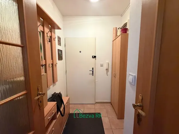Pronájem bytu 2+kk, Rudná, Hořelické náměstí, 43 m2