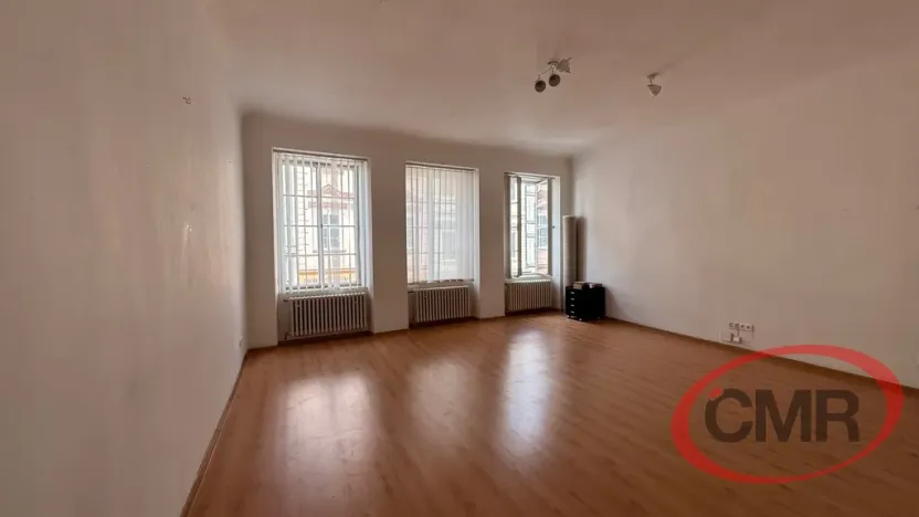 Pronájem bytu 1+1, Praha, Mostecká, 68 m2