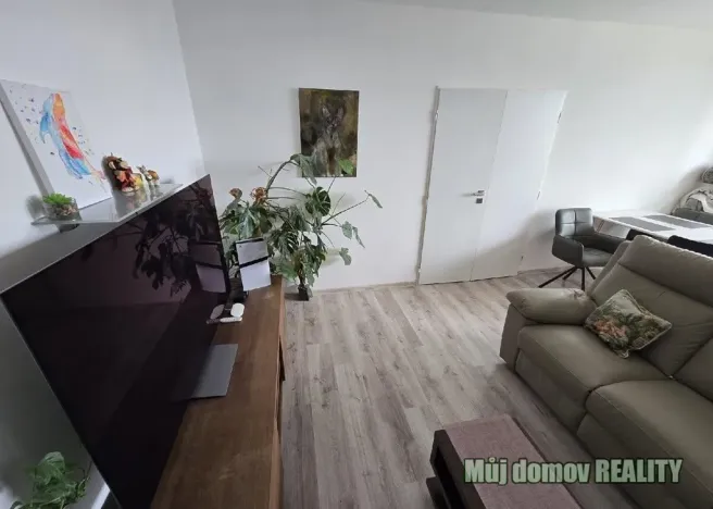 Pronájem bytu 3+1, Praha - Bohnice, Kusého, 68 m2
