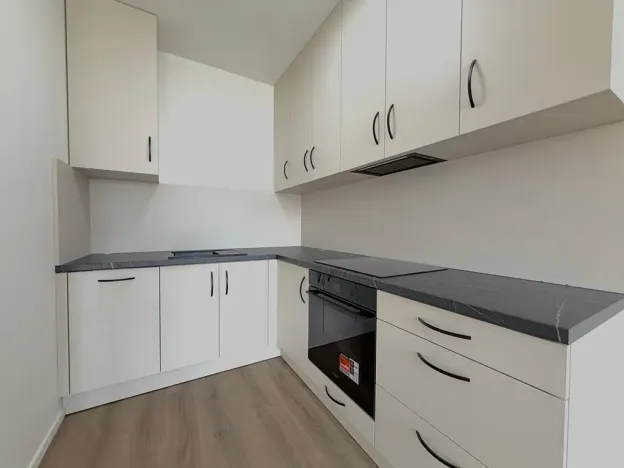 Prodej bytu 2+kk, Praha - Černý Most, Arnošta Valenty, 35 m2