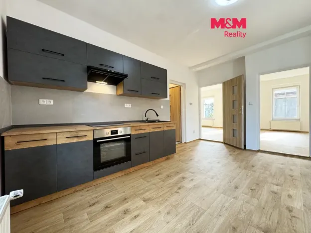 Pronájem bytu 2+1, Karlovy Vary - Stará Role, Nerudova, 50 m2
