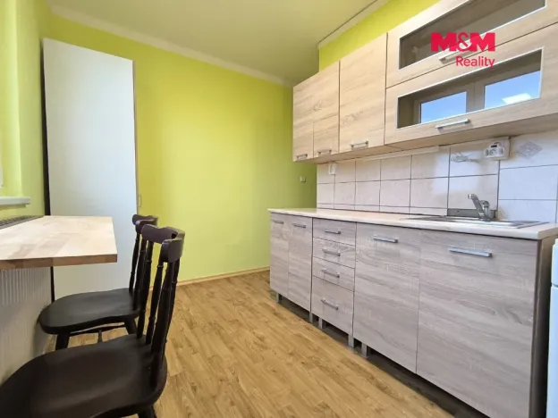 Prodej bytu 2+1, Bušanovice - Želibořice, 54 m2