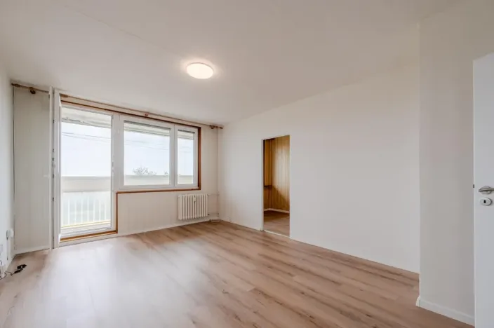 Pronájem bytu 3+1, Praha - Kobylisy, Chotovická, 83 m2