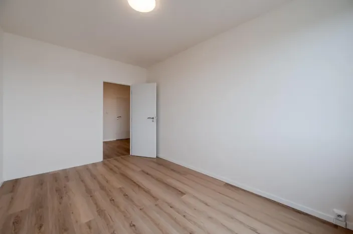 Pronájem bytu 3+1, Praha - Kobylisy, Chotovická, 83 m2