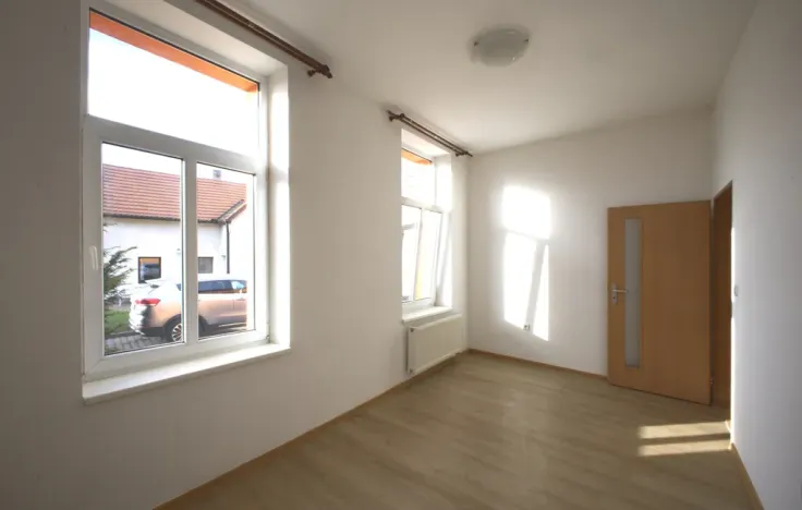 Pronájem bytu 2+1, Líně, Plzeňská, 44 m2