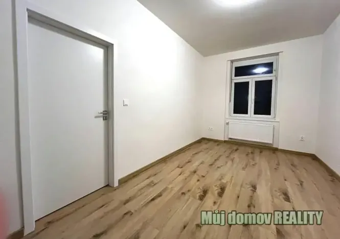 Pronájem bytu 3+1, Praha - Nusle, Na Pankráci, 69 m2