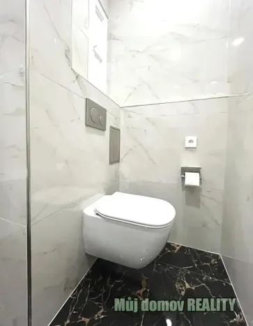 Pronájem bytu 3+1, Praha - Nusle, Na Pankráci, 69 m2