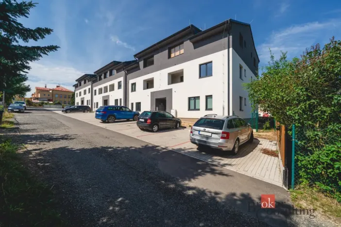 Prodej bytu 2+kk, Břasy, 47 m2