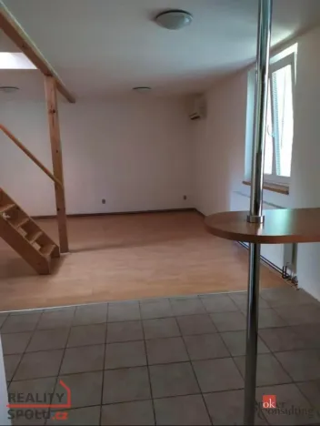 Pronájem bytu 3+kk, Horní Benešov, Národní třída, 74 m2