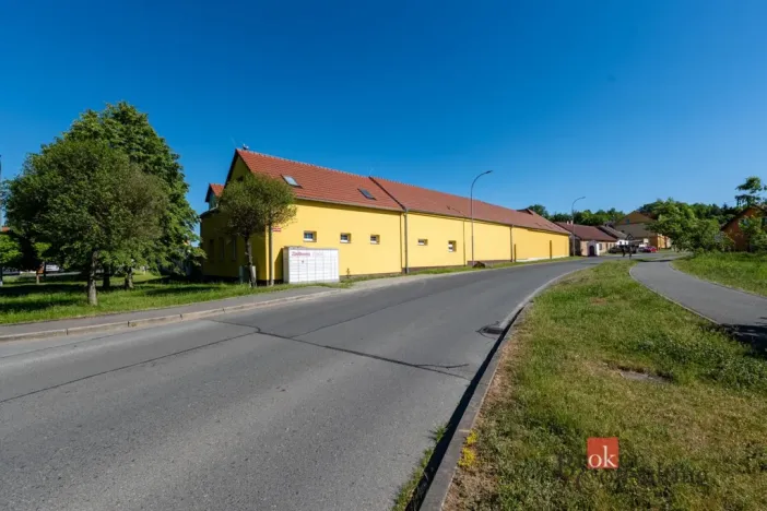 Prodej obchodního prostoru, Nýřany, Staročeské nám., 3458 m2