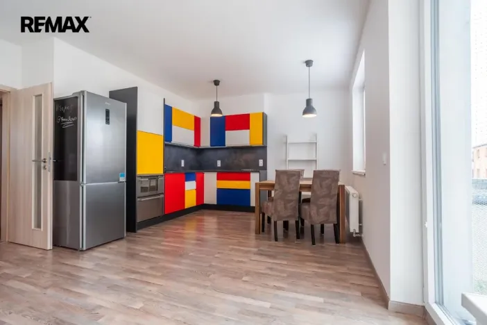 Pronájem bytu 2+kk, Praha, U starého mlýna, 53 m2