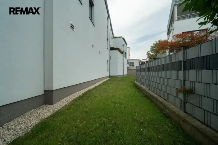 Pronájem bytu 2+kk, Praha, U starého mlýna, 53 m2