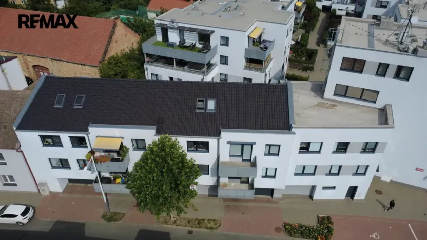 Pronájem bytu 2+kk, Praha, U starého mlýna, 53 m2