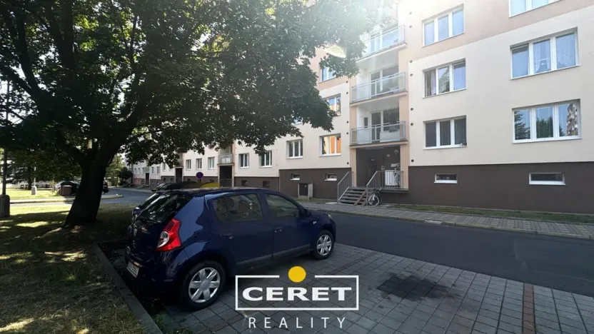 Pronájem bytu 2+1, Podbořany, Sídliště Míru, 67 m2