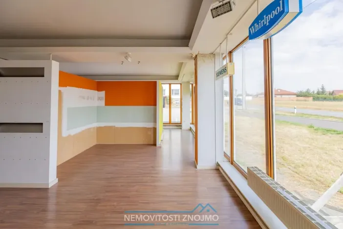 Prodej obchodního prostoru, Suchohrdly, Napoleonova, 3547 m2