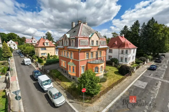 Prodej rodinného domu, Rumburk - Rumburk 1, Smetanova, 270 m2