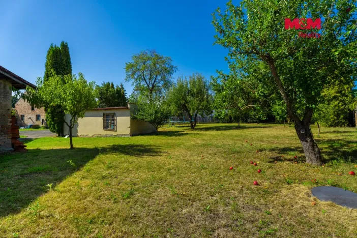 Prodej rodinného domu, Semčice, 239 m2