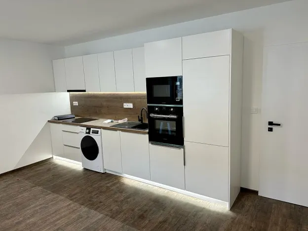 Pronájem bytu 2+kk, Uherské Hradiště - Jarošov, Drahy, 55 m2