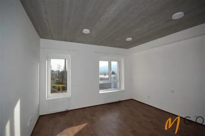 Pronájem bytu 2+kk, Ústí nad Orlicí, Vrbenského, 48 m2