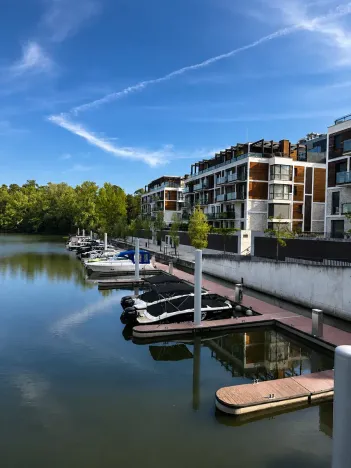 Pronájem bytu 2+kk, Praha - Libeň, Menclova, 58 m2