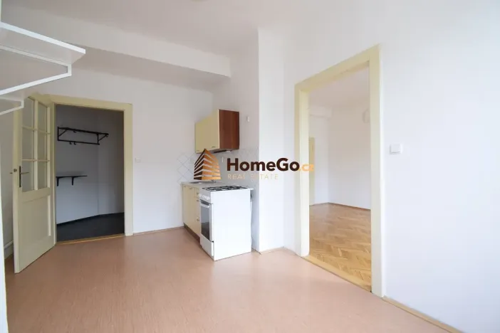 Pronájem bytu 2+kk, Praha - Nusle, Žateckých, 49 m2