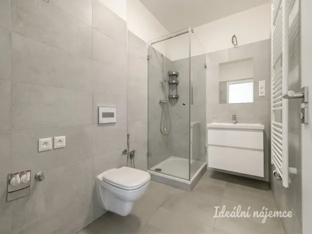 Pronájem bytu 2+kk, Praha - Vysočany, Svatošových, 46 m2
