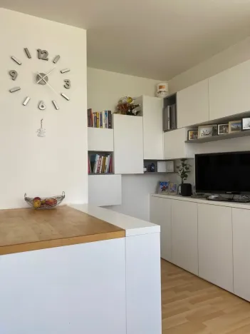 Pronájem bytu 3+kk, Praha - Vysočany, Poděbradská, 62 m2