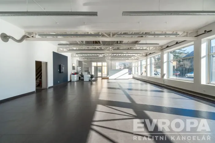 Prodej komerční nemovitosti, Vrchlabí, Pražská, 1279 m2