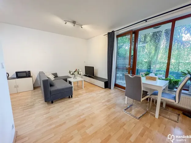 Pronájem bytu 1+kk, Praha - Chodov, Starochodovská, 36 m2