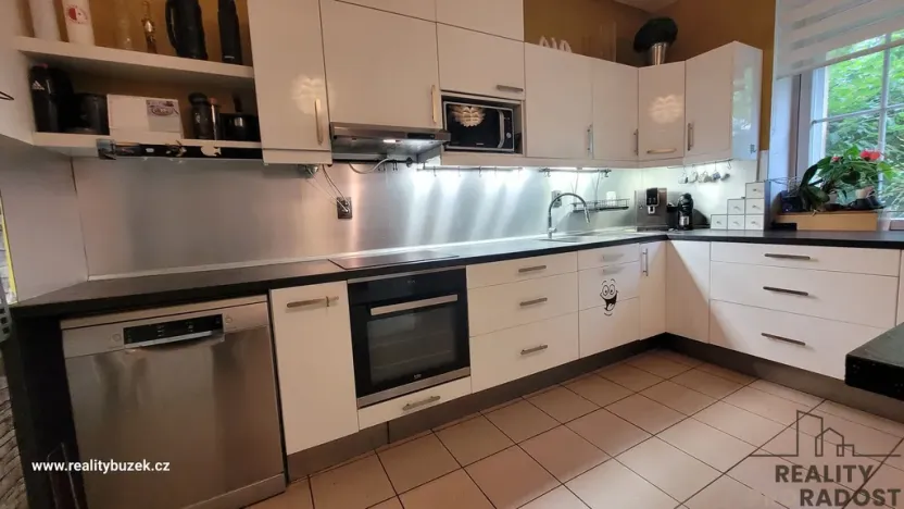 Prodej vícegeneračního domu, Olomouc, 220 m2