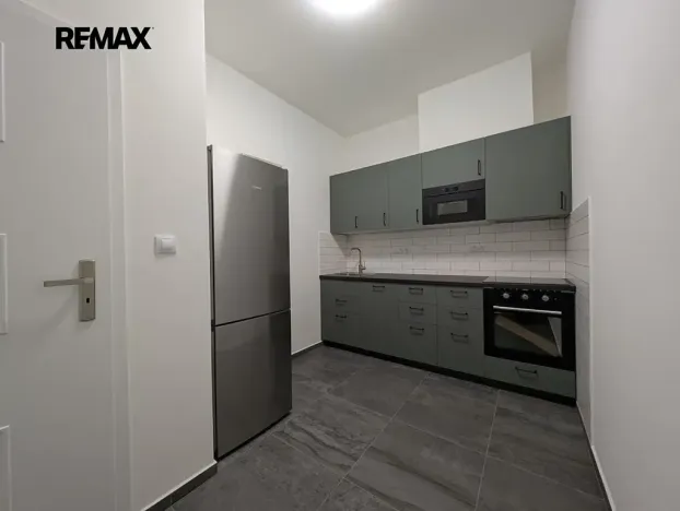 Pronájem bytu 2+1, Praha - Vršovice, Na louži, 65 m2