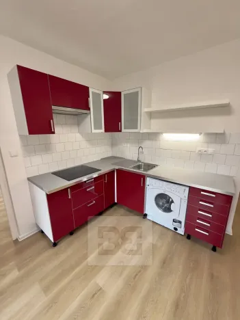 Pronájem bytu 1+1, Kladno, Arbesova, 36 m2