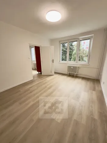 Pronájem bytu 1+1, Kladno, Arbesova, 36 m2