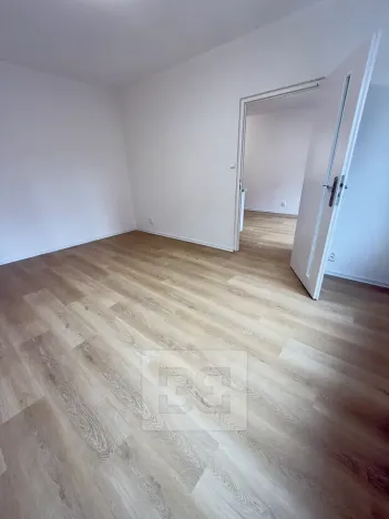 Pronájem bytu 1+1, Kladno, Arbesova, 36 m2