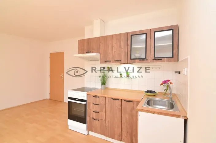 Pronájem bytu 2+kk, České Budějovice, Ledenická, 36 m2