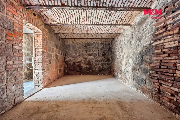 Prodej obchodního prostoru, Jablonec nad Nisou, Liberecká, 511 m2