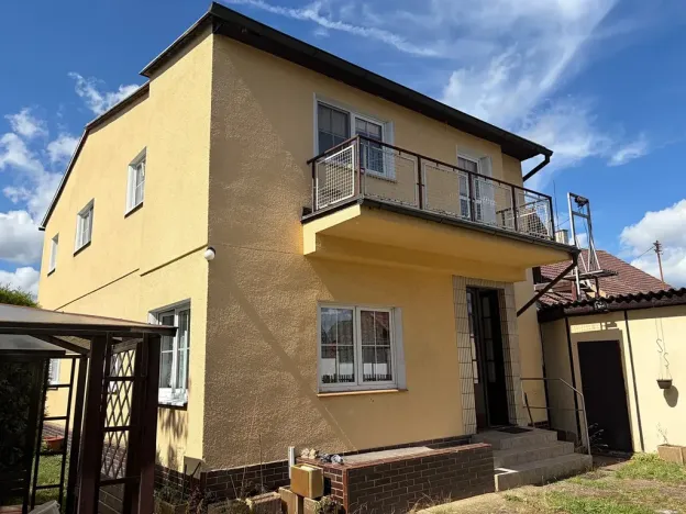 Prodej rodinného domu, Chrást, tř. Čs. odboje, 193 m2