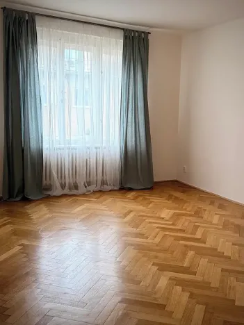 Pronájem bytu 2+kk, Praha - Vinohrady, V Horní Stromce, 47 m2