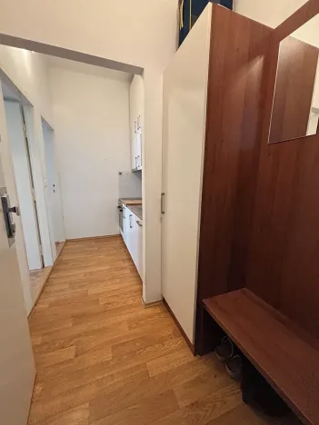 Pronájem bytu 2+kk, Praha - Vinohrady, V Horní Stromce, 47 m2