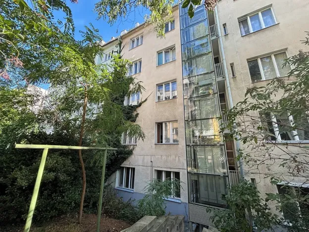 Pronájem bytu 2+kk, Praha - Vinohrady, V Horní Stromce, 47 m2