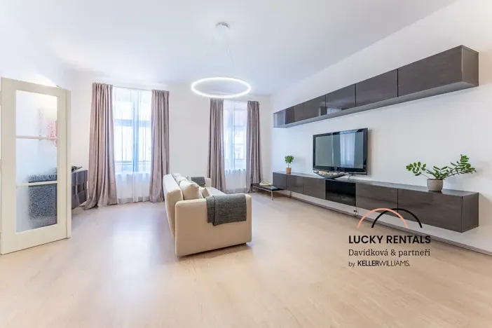 Pronájem bytu 3+1, Praha - Staré Město, Havelská, 135 m2