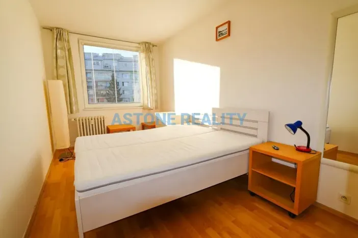 Pronájem bytu 2+kk, Praha - Prosek, Litoměřická, 50 m2