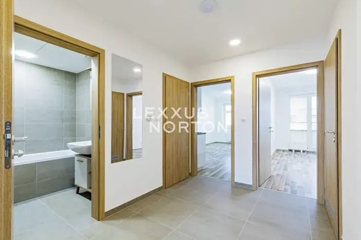 Pronájem bytu 4+kk, Praha - Uhříněves, Ke kříži, 76 m2