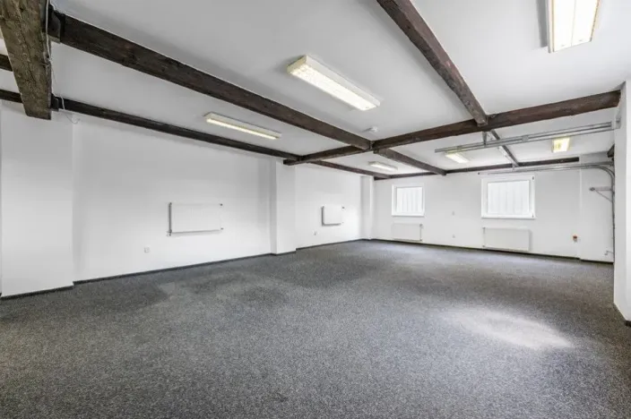 Pronájem skladu, Praha - Lochkov, Cementářská, 144 m2