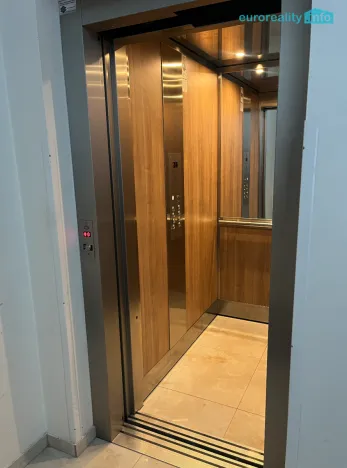 Prodej bytu 3+kk, Mariánské Lázně, Plzeňská, 2310 m2