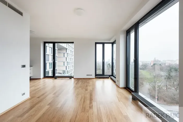 Pronájem bytu 1+kk, Praha - Nusle, K sídlišti, 49 m2
