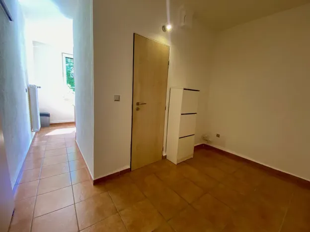 Pronájem bytu 1+1, Ostrava, Vietnamská, 38 m2