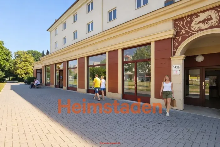 Pronájem obchodního prostoru, Karviná - Nové Město, nám. Budovatelů, 77 m2