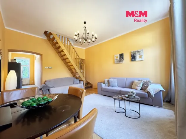 Prodej bytu 3+1, Karlovy Vary, Škroupova, 96 m2