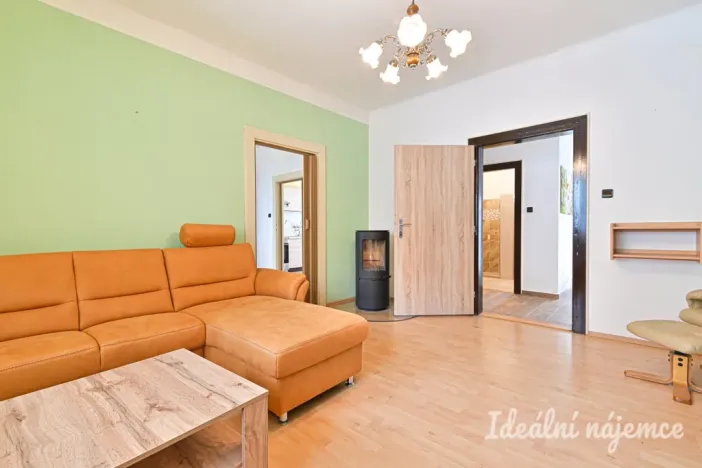 Pronájem bytu 3+1, Brno, Stromovka, 180 m2